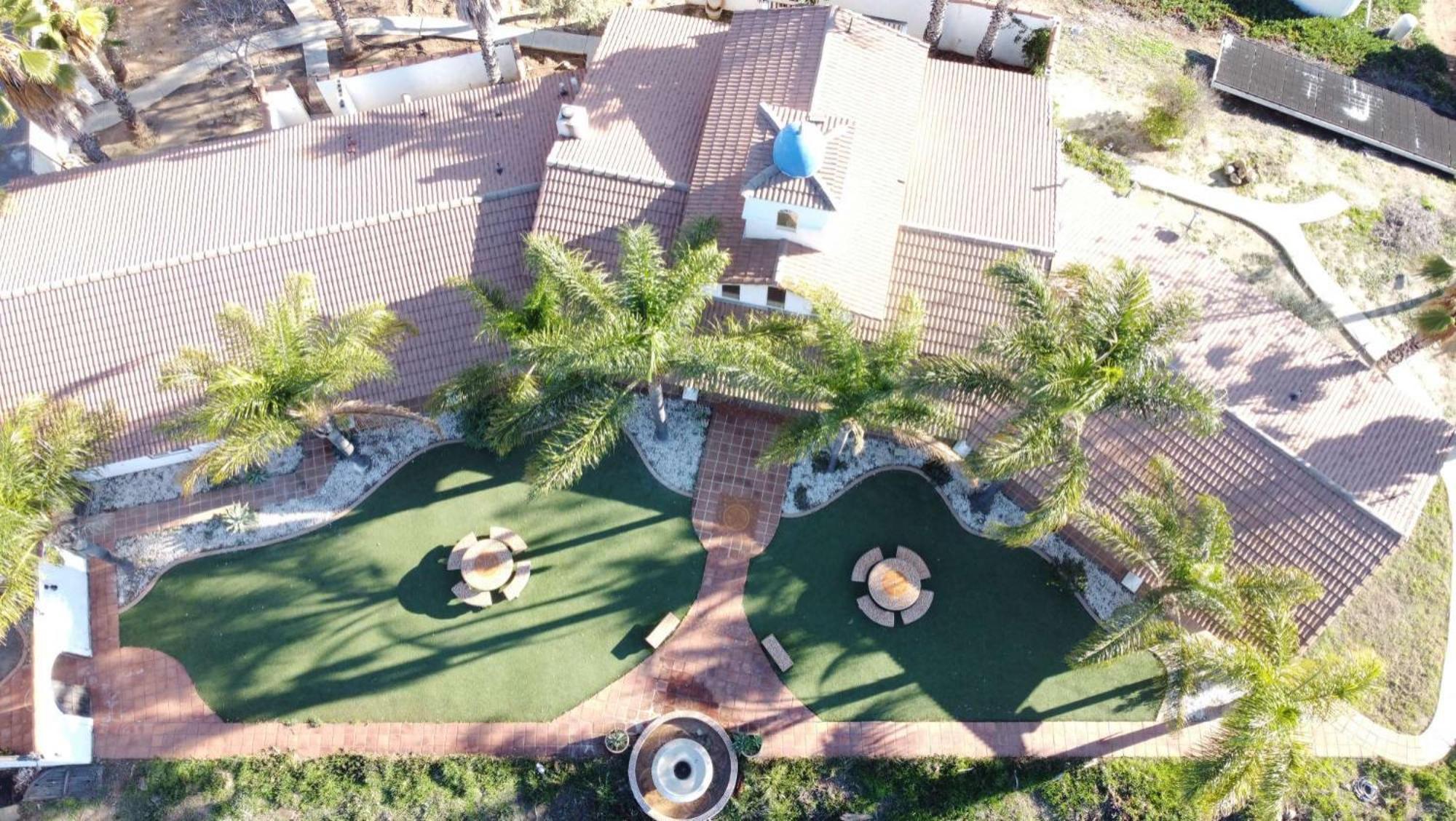 Private Home On 10 Acres - Heated Salt Pool & Jacuzzi, Mountain & City Views, Horseshoes, Basketball, Bbq, Golf Putting, Foosball, Croquet, Bose Stereo, White Cotton Bedding - Hilltop Hacienda, Pool Heat Optional Jamul Exterior foto